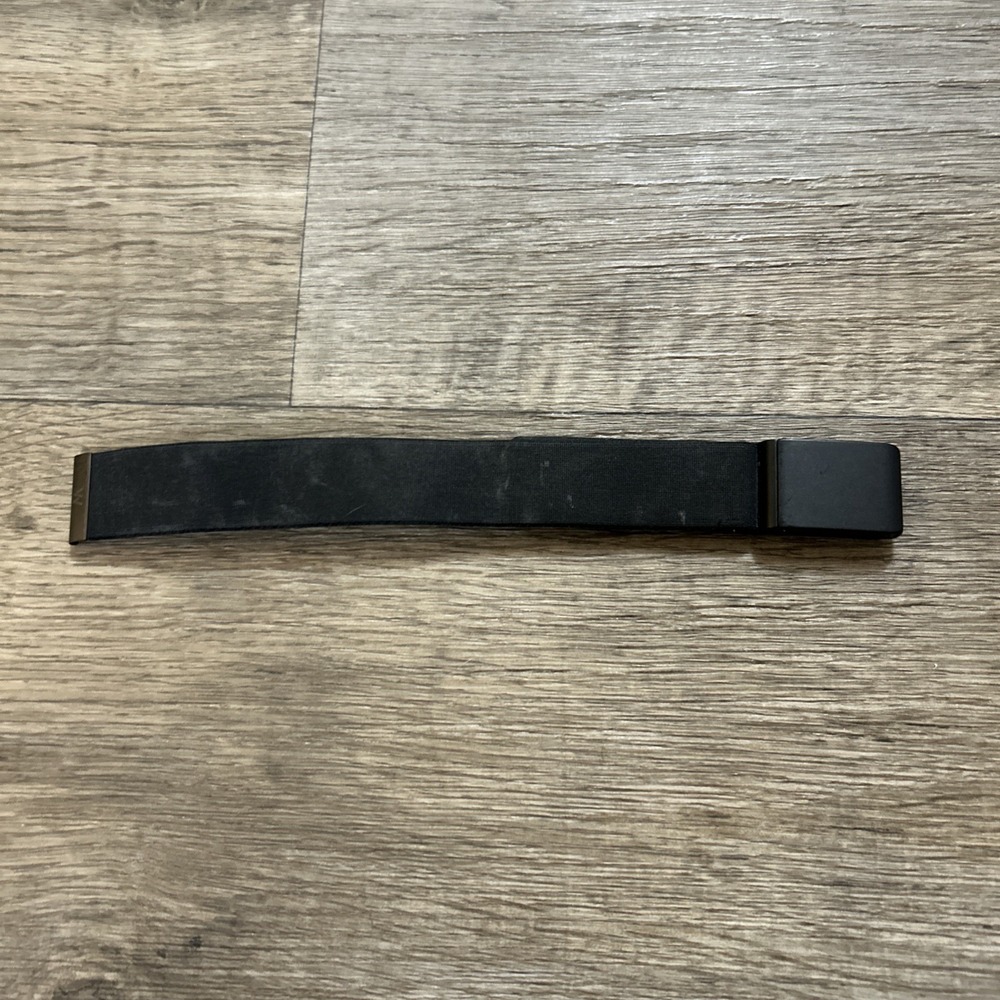 WHOOP 5.0 Sensor Health & Fitness Activity Tracker Broken Band